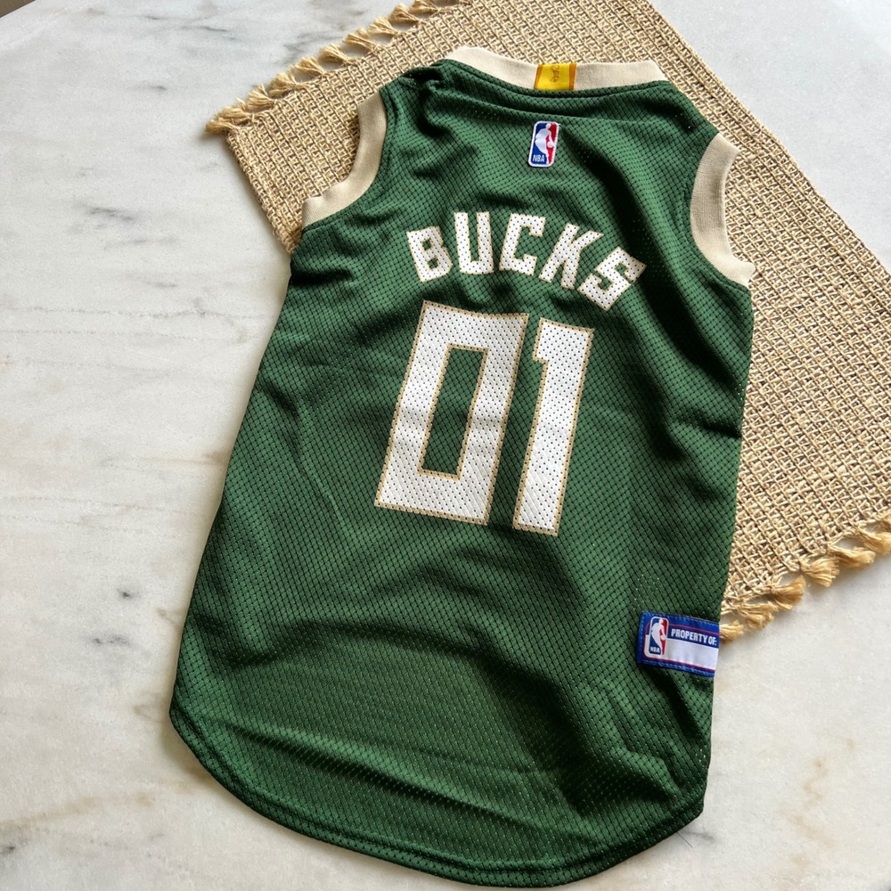 NBA Milwaukee Bucks Dog Jersey Pets First Apparel Green Number 01‎
